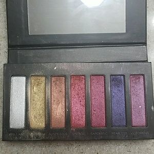 Younique palette 5